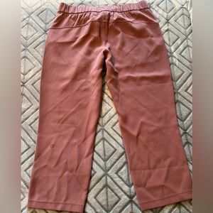 Lululemon women’s leggings- size 10